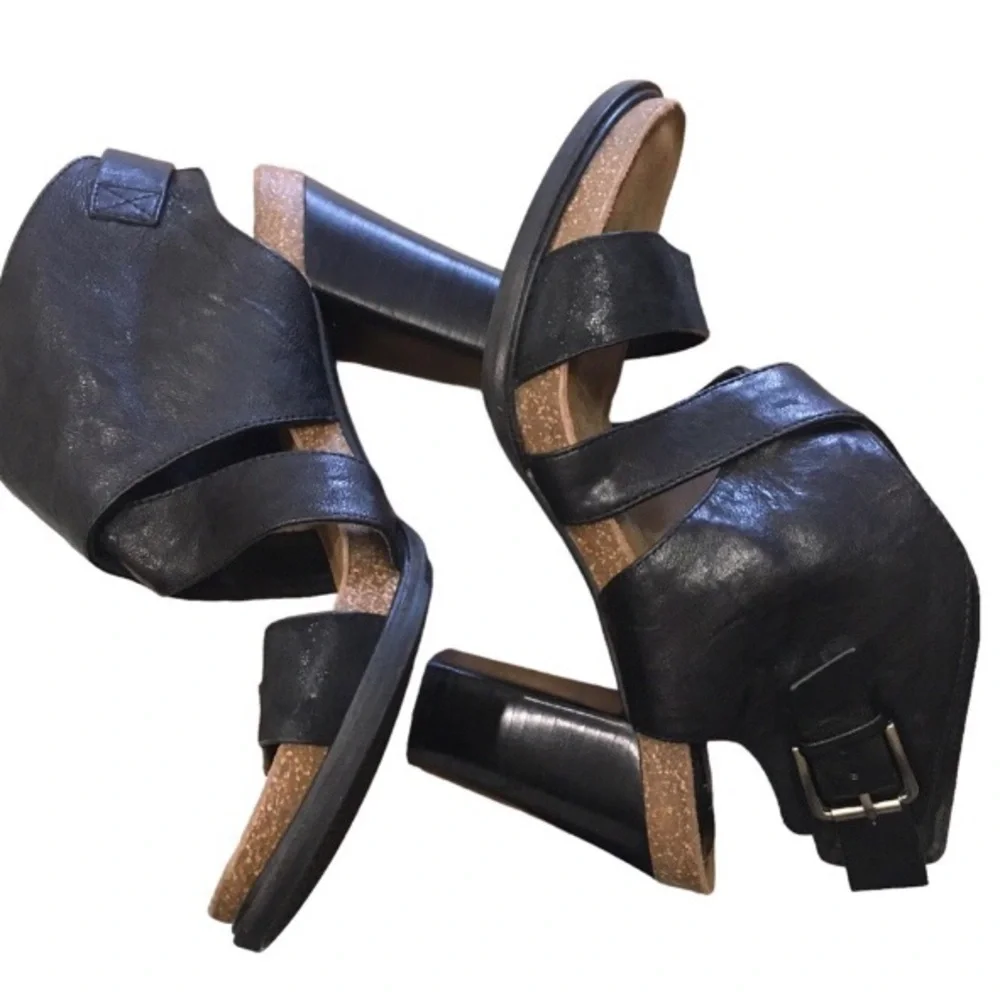 Sofft Black Leather/Lining and Sock Heel Sandal Shoes 8.5